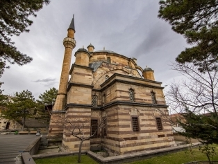 Gülşehir Karavezir Mosque Galeri