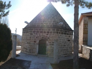 Koçubaba Mosque and Tomb Galeri