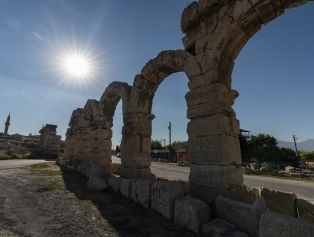 Tyana Archaeological Site and Aqueducts Galeri